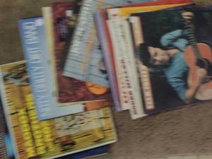 lot 152 image: c  w albums don ms. Lean, rosen miller, mitty gutty, Ronnie Milsap