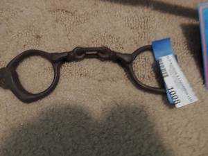 lot 1008 image: ANTIQUE  IRON HAND CUFFS