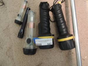 lot 947 image: flash lights qty 5