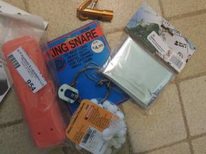 lot 954 image: glass sling shot ammo- king snare plus