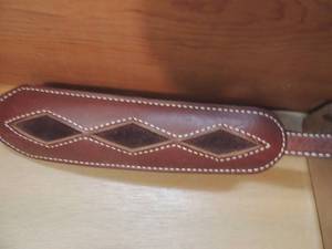 lot 974 image: LEATHER GUITAR STRAP