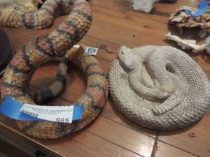 lot 985 image: CERAMIC Snakes