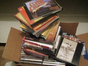 lot 790 image: music cds of all types
