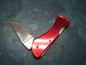 lot 768 image: runt star red pocket knife 1 34 blade - 4 14 long