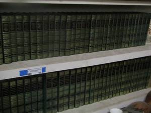lot 59 image: set of standard home library books