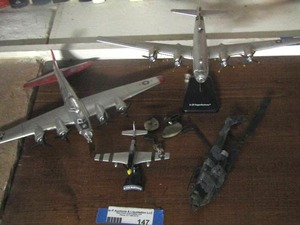 lot 147 image: model air crafts