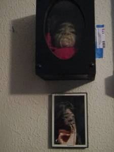 lot 173 image: ECUADOR PRINT & REPLICA OF A SHRUNKEN HEAD