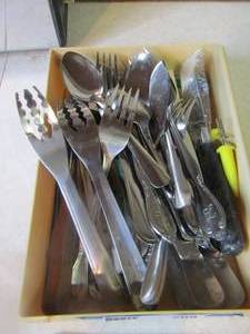 lot 268 image: eating utensils