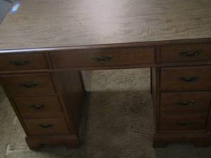 lot 193 image: brown 6 drawer small desk light weight easy to move lots of storage