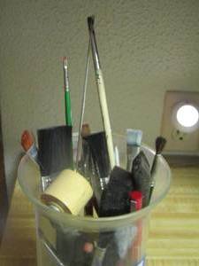 lot 317 image: lot of paint brushes for art