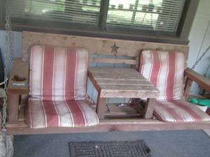lot 403 image: beautiful wooden porch swing double seater with built in table and cup holders