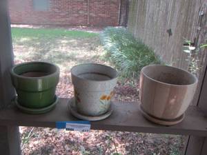 lot 417 image: plant pots qty 3