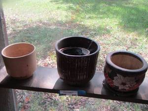 lot 435 image: qty 3 plant pots