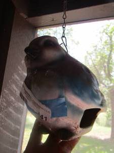 lot 441 image: ceramic bird dcor hanging