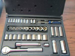 lot 478 image: socket and wrench set in case like new