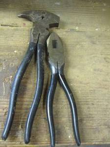 lot 538 image: specialty pliers qty 2 pair