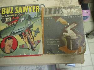 lot 622 image: qty 5 mini COMIC books - flash gordon, buz sawyer, red ryder, dick tracy