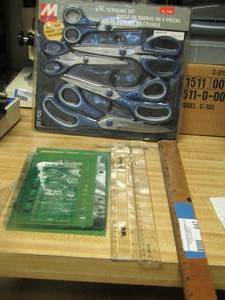 lot 647 image: 5pc scissors set new, rulers and more