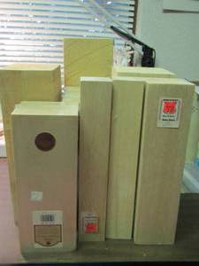 lot 712 image: new carving wood various sizes