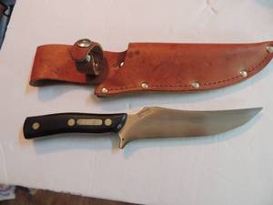 lot 512 image: Old timer - Schrade 150t fixed blade hunting knife 6 blade in sheath
