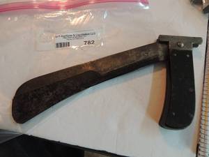 lot 782 image: Cattaraugus folding machetle ww2 - survival tool