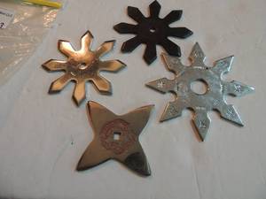 lot 813 image: Throwing  STARS - 4, 3 12, 3 qty 4