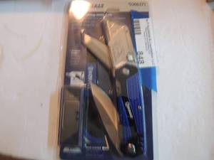 lot 848 image: kobalt tri blade utility knife new