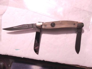 lot 130 image: elk ridge - ebons handle , 3 blade 2 34 , 2, 2 lengths