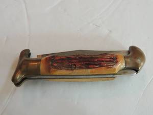 lot 582 image: hunting knife 3 blade , 4 long
