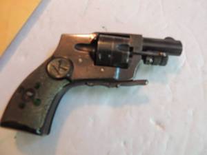 lot 421 image: Antique KolbSedgley Baby Hammerless Model 1910  22 CAL