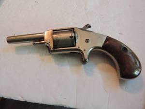 lot 481 image: Antique Iver-Johnson Defender 7 shot single action 22 spur trigger revolver. Manufactured between 1875 to 1890