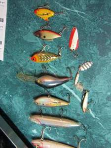 lot 856 image: qty 10 fishing lures