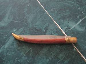 lot 27 image: Tomahawk brand knife 4 14 blade - 9 long