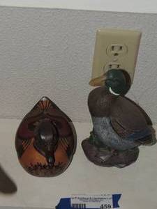 lot 459 image: DUCKS  for  DECORATIONS