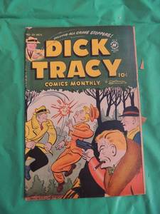 lot 337 image: Harvey Comics #33 Dick Tracy