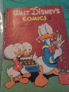 lot 874 image: Dell Comics #133 Walt Disney