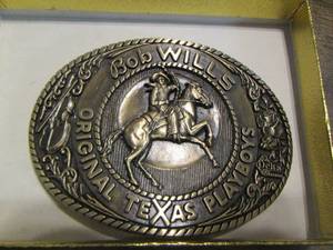 lot 890 image: Bob Willis original Texas playboy Belt buckle in box very nice