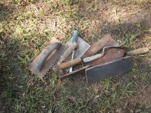lot 1548 image: cement TOOLS