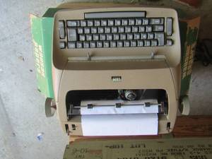 lot 1839 image: IBM type writer