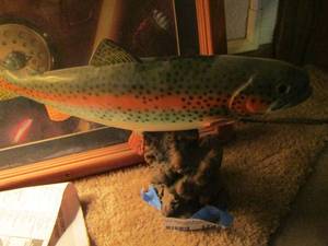 lot 1743 image: rainbow trout mount , beautiful piece of art