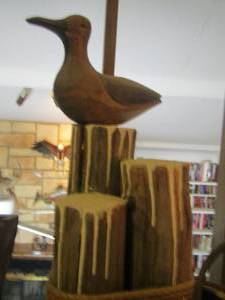 lot 1737 image: duck on a stump