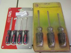 lot 1173 image: 4 pc mini pick and hook set new, secure screwdriver set