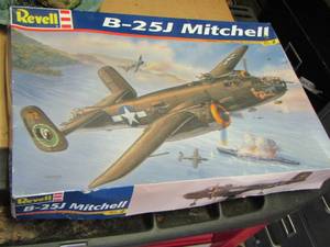 lot 1208 image: revell b-25j Mitchell model airplane