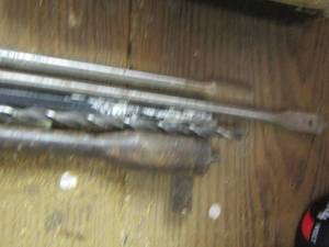 lot 1261 image: various drill bits