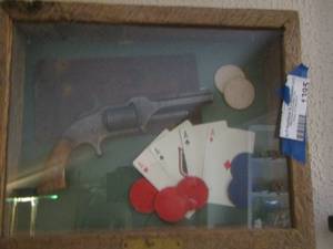 lot 1395 image: shadow box- 1012 12