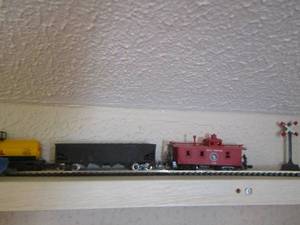 lot 1382 image: small train set with railroad track