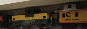 lot 1489 image: various name model train caboose
