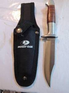 lot 1088 image: mossy oak - fixed blade 4 blade, 7 12 long in sheath