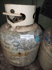 lot 1245 image: PROPANE TANK
