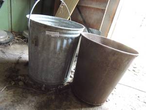 lot 1279 image: METAL TRASH CANS  X 2